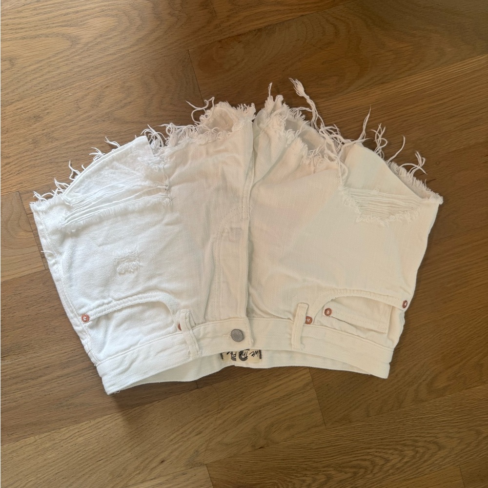 White Frayed Denim Bustier TopFP Jean Shorts Size 27